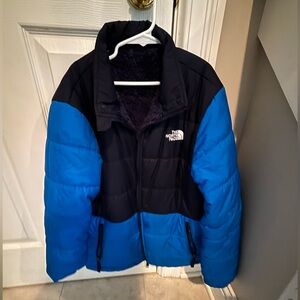 The North Face boys winter reversible winter coat size 14/16, EUC